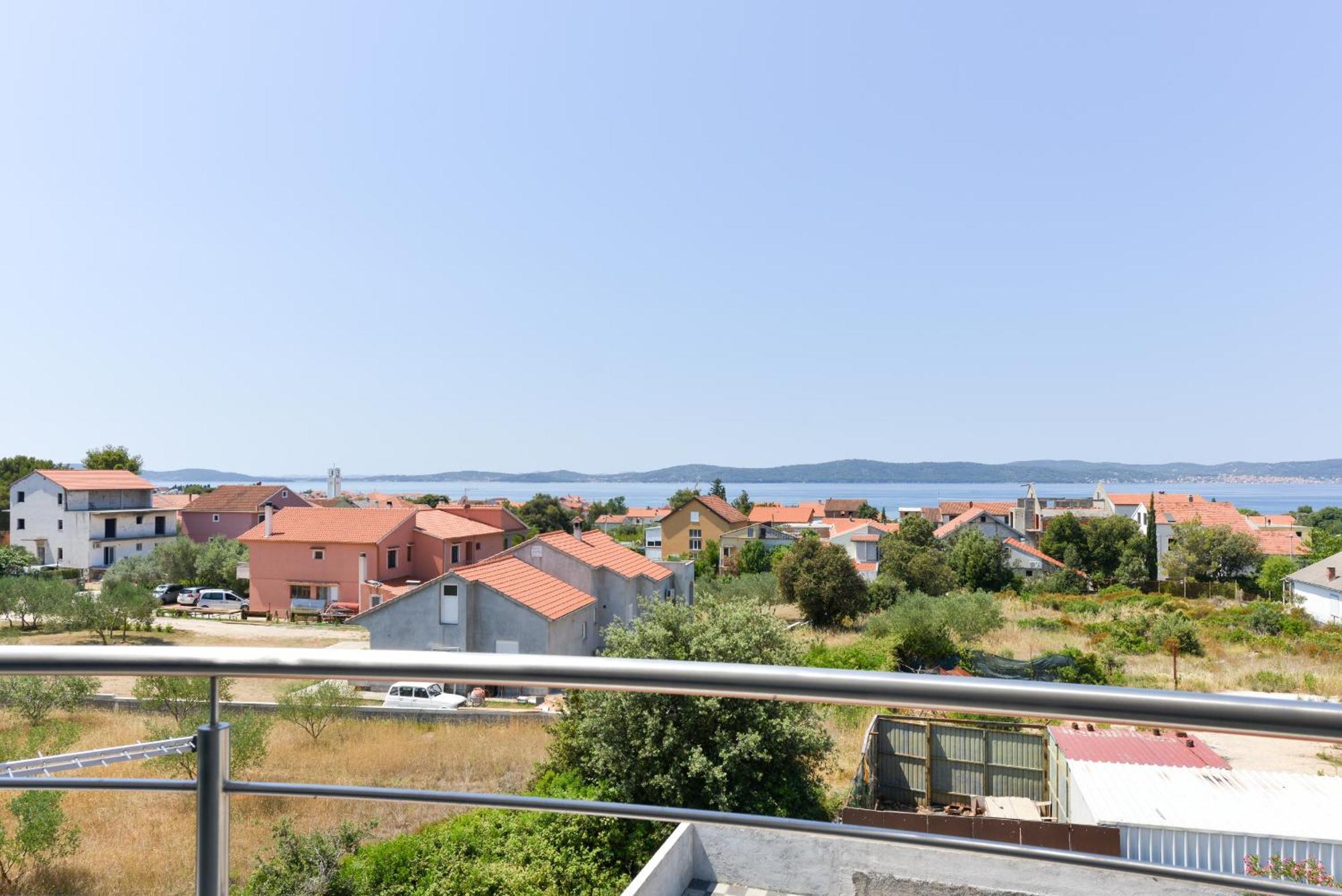 Apartmani Martin Mit Beheiztem Pool With Heated Pool Bibinje Zewnętrze zdjęcie